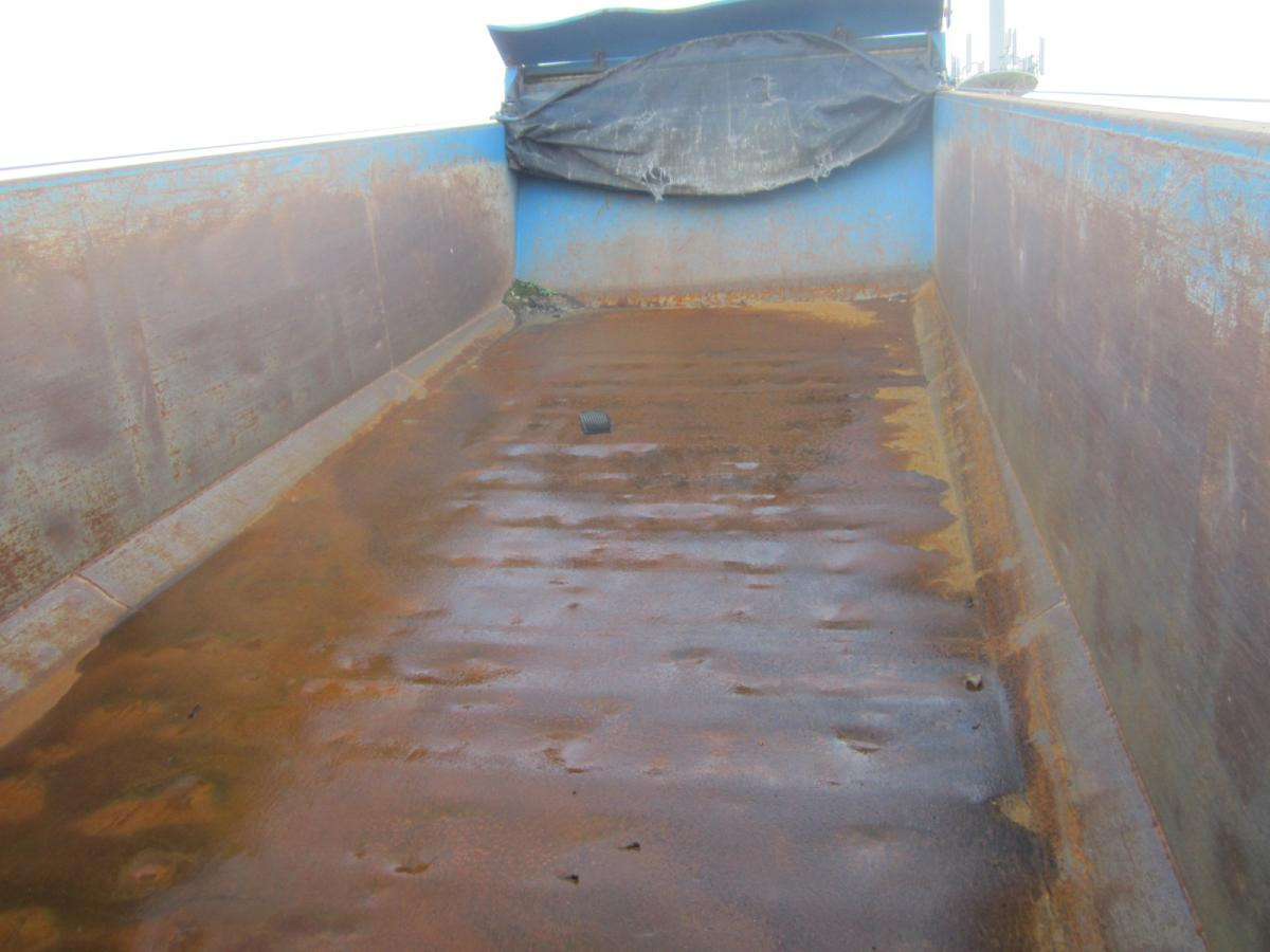 Camion benne Renault Gamme C 380