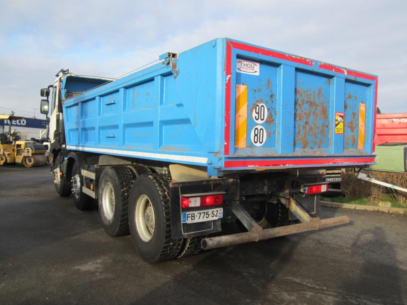 Camion benne Renault Gamme C 380
