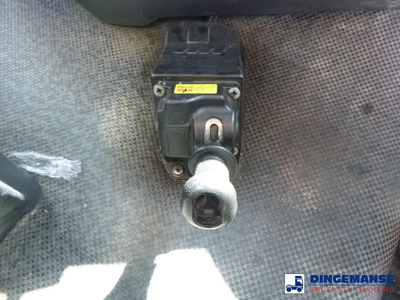 Camion benne Renault K 430 8x4 RHD tipper