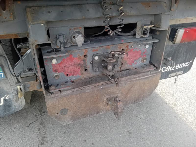 Camion benne Renault Kerax