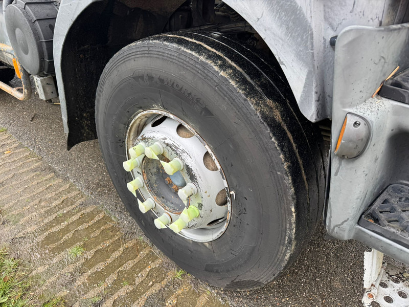 Camion benne Renault Kerax 320.26 dCI 6x4 Kipper