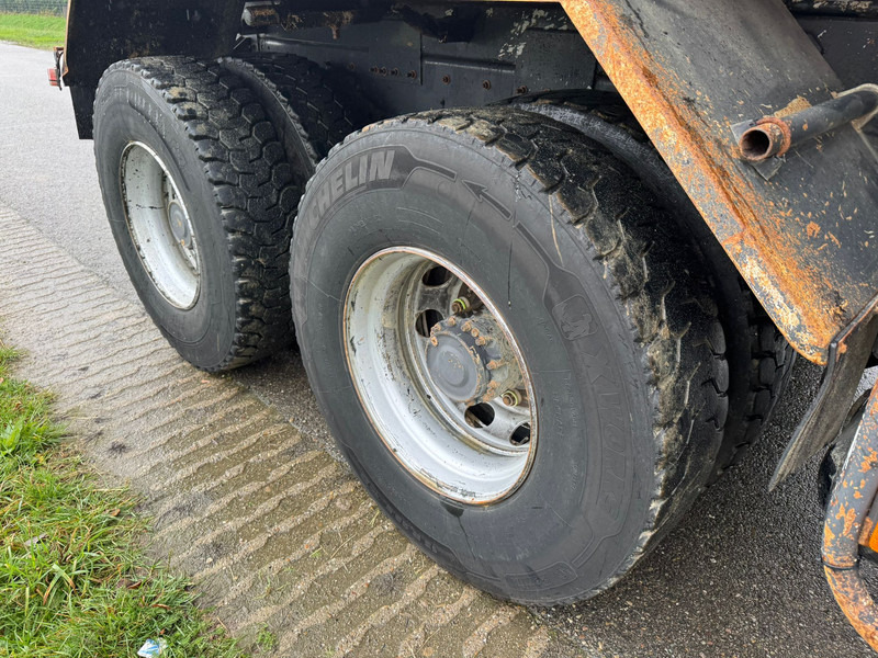 Camion benne Renault Kerax 320.26 dCI 6x4 Kipper