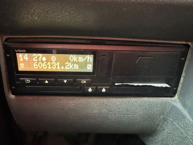 Camion benne Renault Kerax 320.26 dCI 6x4 Kipper