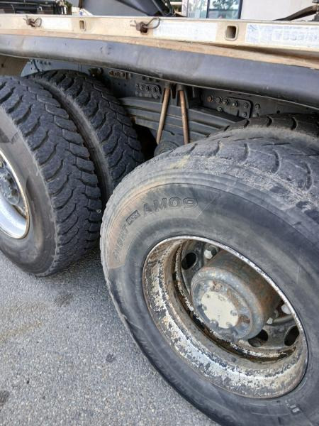 Camion benne Renault Kerax 380 DXI