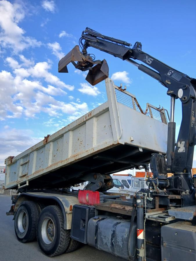 Camion benne Renault Kerax 380 DXI