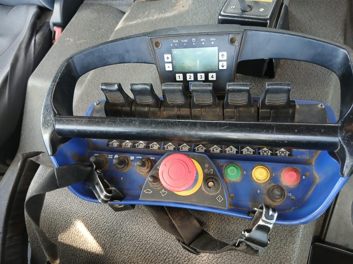 Camion benne Renault Kerax 380 DXI