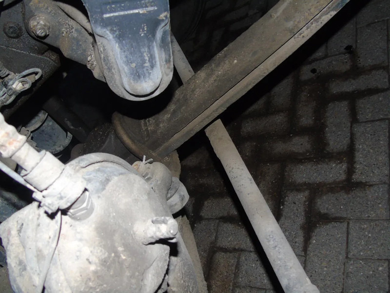 Camion benne Renault Kerax 410DXI + 8X4 + MANUAL + SPRING