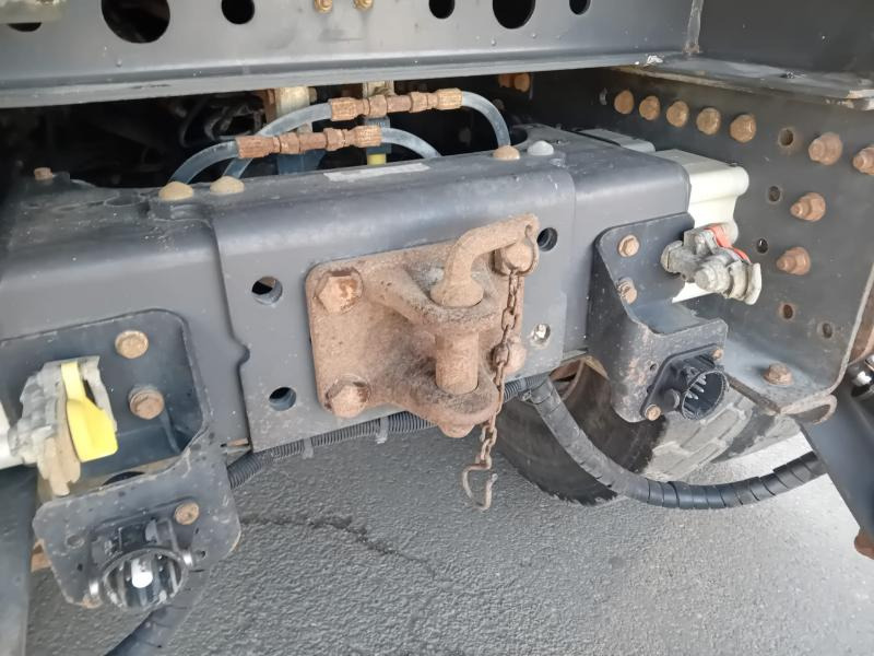 Camion benne Renault Kerax 410 DXI