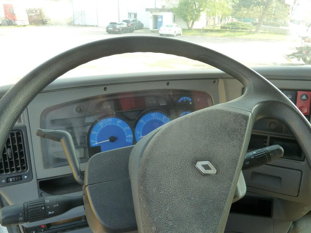 Camion benne Renault Kerax 420 DCI