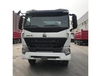 SINOTRUK HOWO A7 - camion benne