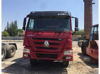 Camion benne SINOTRUK Howo 6×4