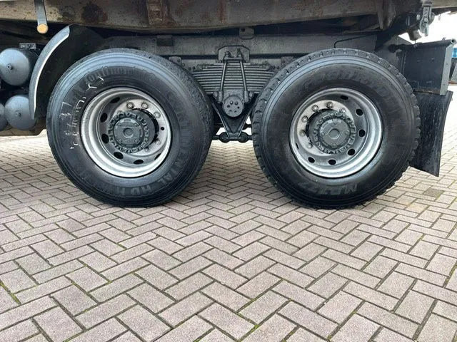 Camion benne Scania 113H 380 6x4 Tipper