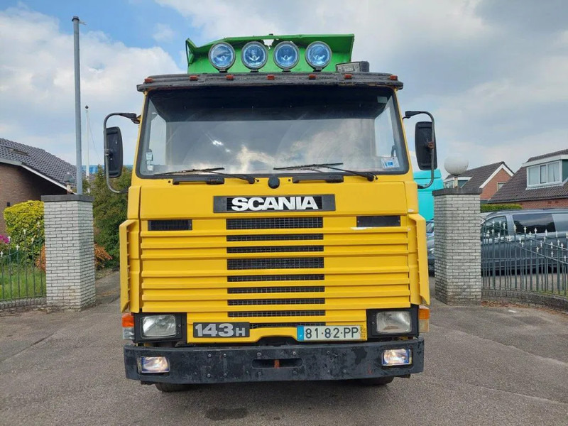 Camion benne Scania 143-400 V8 6x4