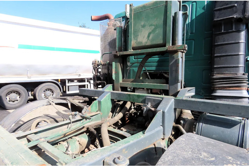 Camion benne Scania P113-360 8x4 FULL SPRING! SUPER CONDITION!