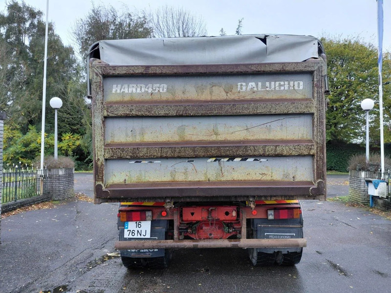 Camion benne Scania P113-360 8x4 Kipper Steel Suspension