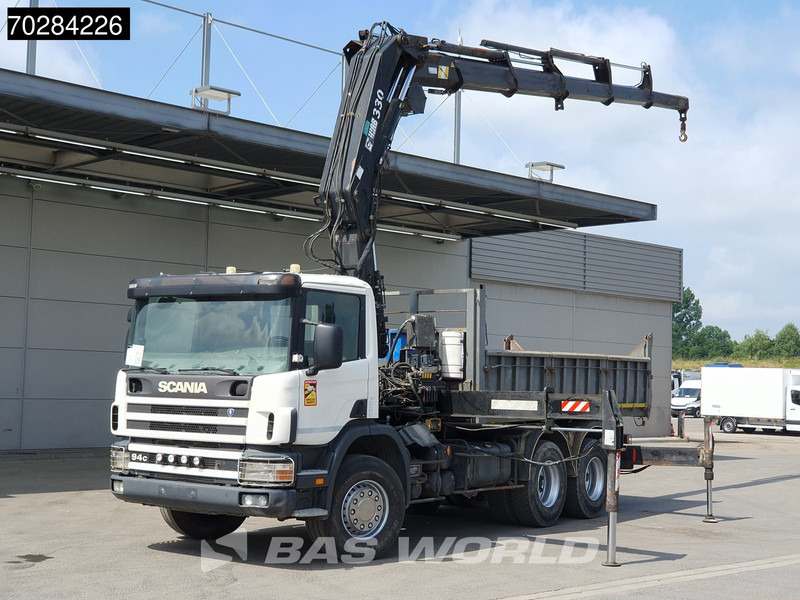 Camion benne Scania P94 6X4 Hiab 330-4 Kran Crane 9m3 tipper Manual Steelsuspension Euro 3
