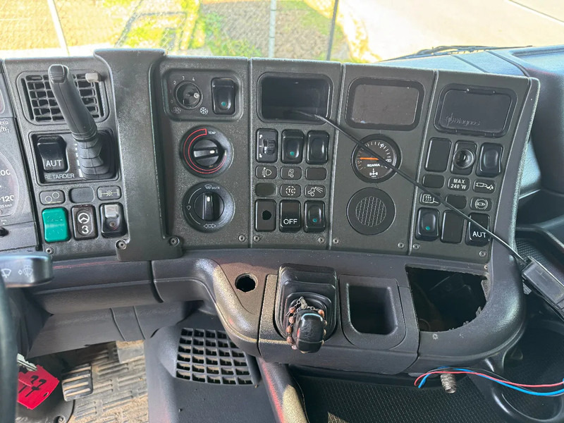 Camion benne Scania R124-470 6X2 KIPPER EURO 3