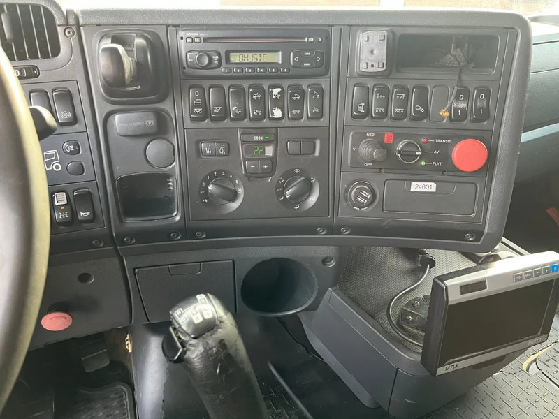 Camion benne Scania R580 V8 6x4