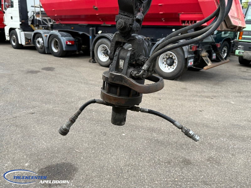 Camion benne Scania R580 V8 8x4 Reduction axles, HMF 2620 K5