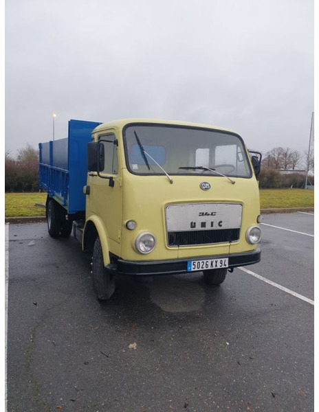 Camion benne UNIC 34 C