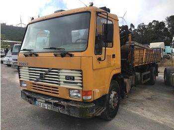 Camion benne VOLVO /FL7 Kipper + Crane/