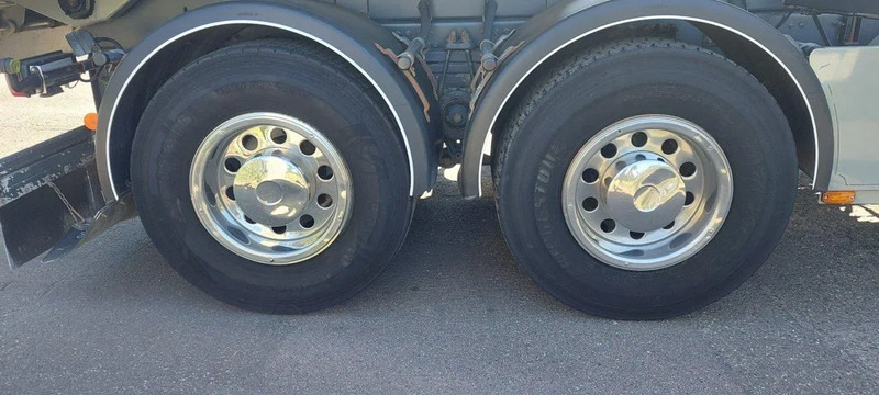 Camion benne Volvo FH 13.440 6X4 BELGIUM KIPPER STEEL SUSPENSION SHOW TRUCK