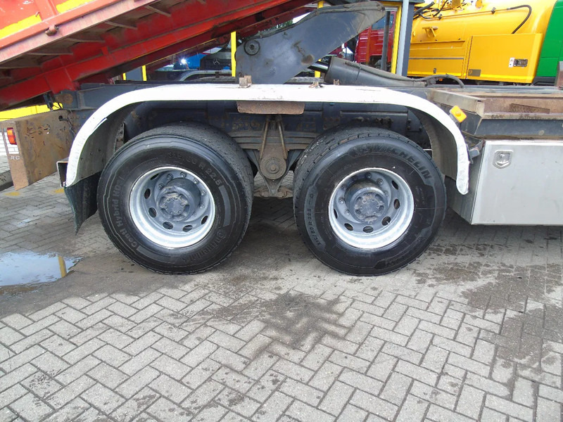 Camion benne Volvo FH 500 + 8X4 + SPRING + EURO 5 + RETARDER