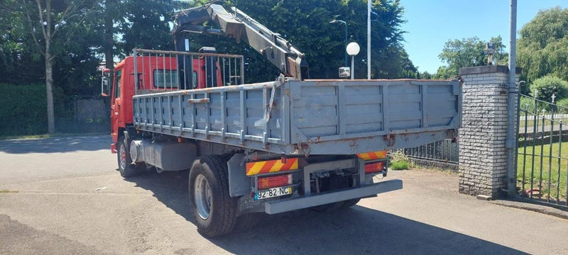 Camion benne Volvo FL 10.320 4x2 Kipper Crane Steel Suspension