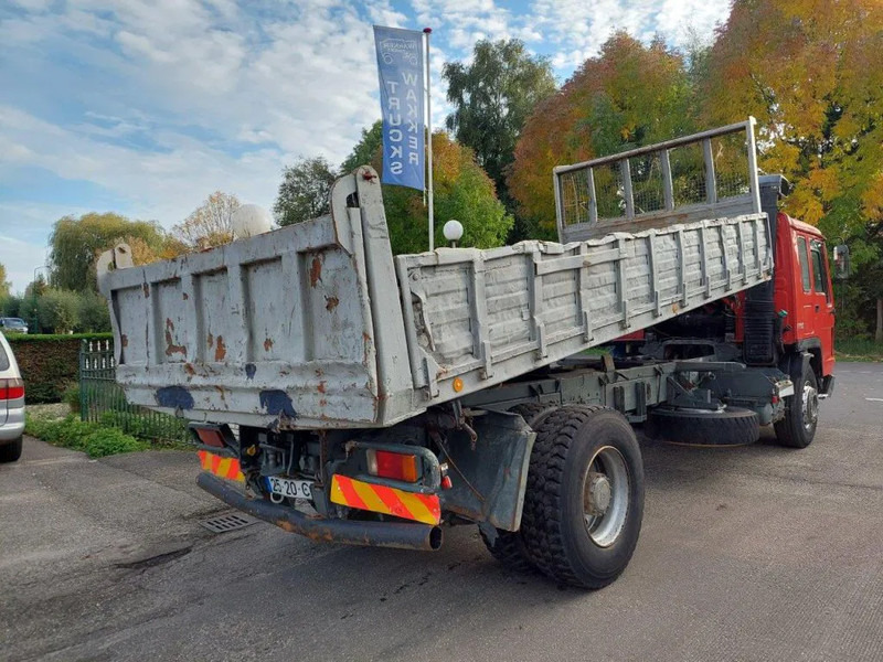 Camion benne Volvo FL 10 4X2 Kipper