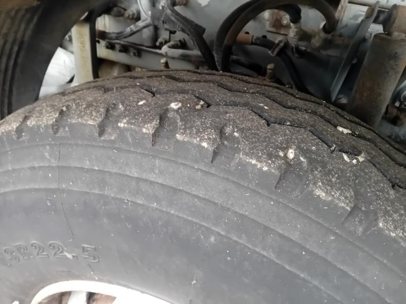 Camion benne Volvo FM12 380