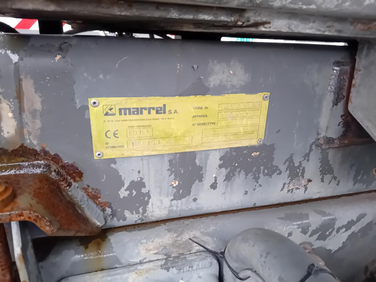 Camion benne Volvo FM12 380