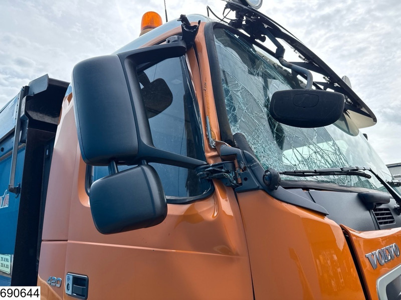 Camion benne Volvo FM 420 8X2, EURO 5, HYVA