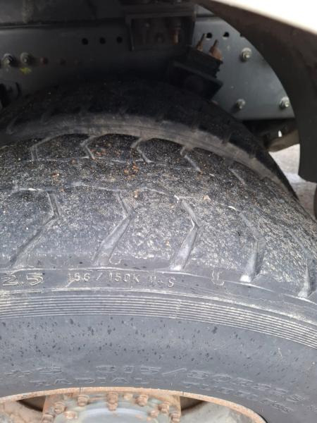 Camion citerne DAF 85 .410