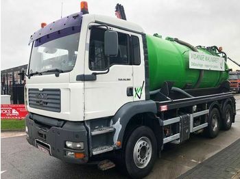 Camion citerne MAN TGA 26.360