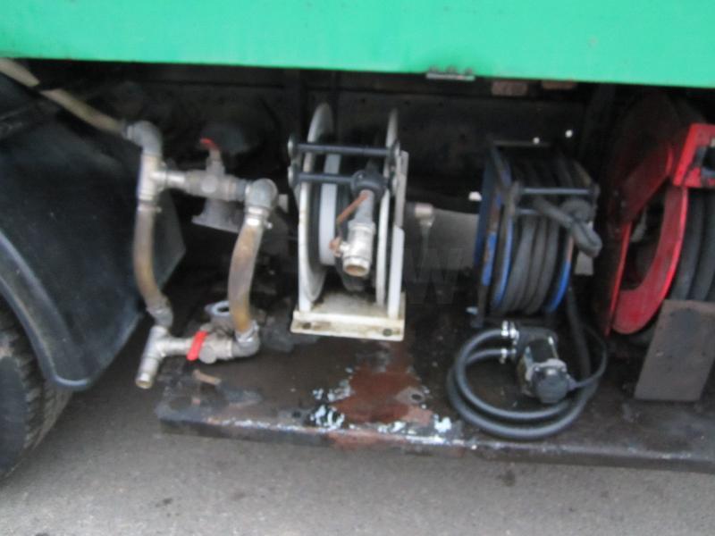 Camion citerne Renault G 340 TI MANAGER