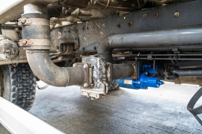 Camion citerne Renault MIDLUM 280+TANK 12.500L/5 Comp.