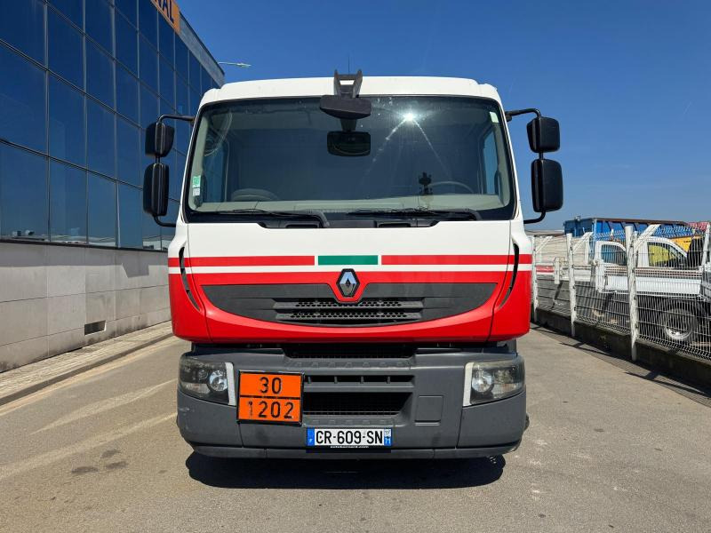 Camion citerne Renault Premium
