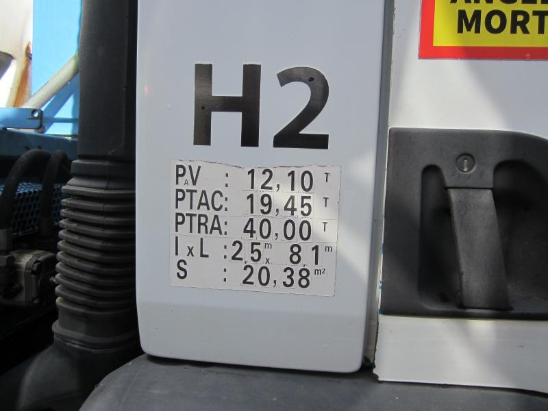 Camion citerne Renault Premium 340