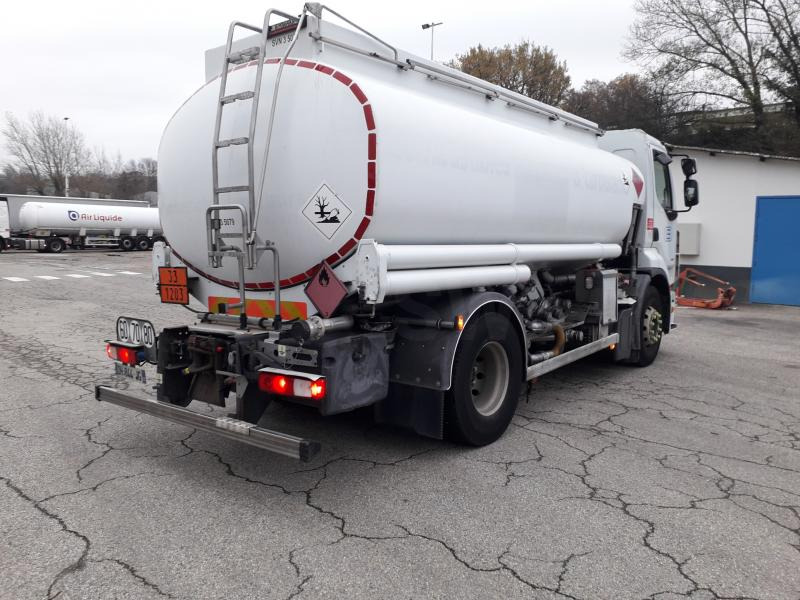Camion citerne Renault Premium 440 DXI