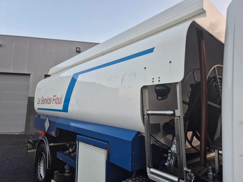 Camion citerne Scania P310 13500L CARBURANT / FUEL - 4 COMP