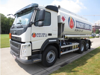 Camion citerne Volvo FM