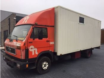 Camion fourgon MAN 10.150