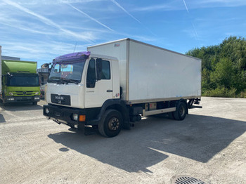 Camion fourgon MAN LE 220 B
