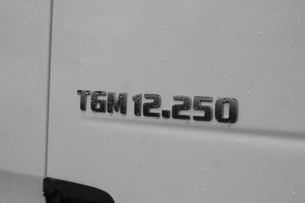 Camion fourgon MAN TGM 12.250 E5 Koffer 7,38x2,48x2,49m   LBW