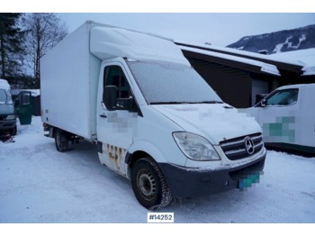 Camion fourgon Mercedes 311 CDI