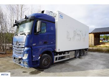 Camion fourgon Mercedes Actros