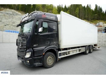 Camion fourgon Mercedes Actros