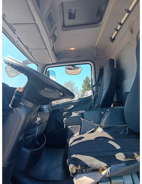 Camion fourgon Mercedes-Benz Atego 1222