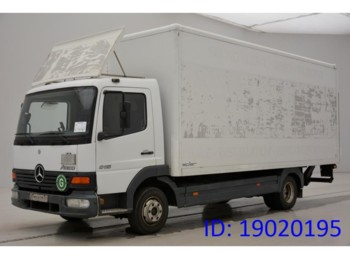 Camion fourgon Mercedes-Benz Atego 815