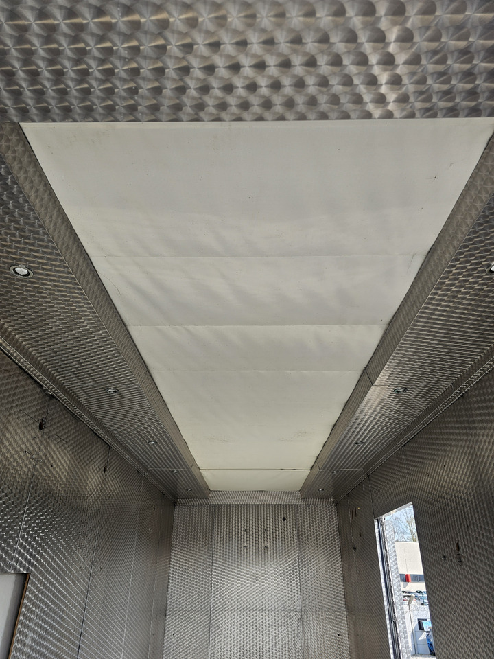 Camion fourgon Renault AE380 PHASE1